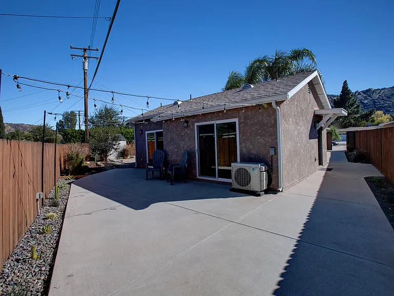 6275 Dana Ave — Photo 4