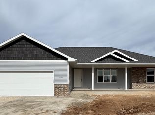 4630 Richard Ln, Green Bay, WI 54313