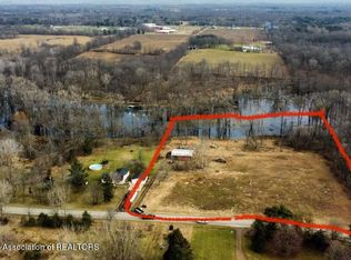 8283 Laingsburg Rd, Laingsburg, MI 48848