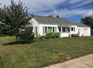 535 N Douglas St, Appleton, WI 54914