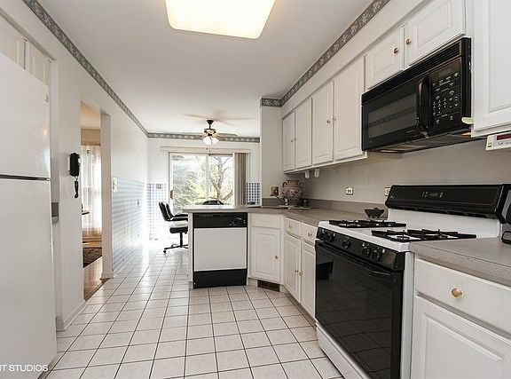 4th image of 7721 Bristol Park Dr