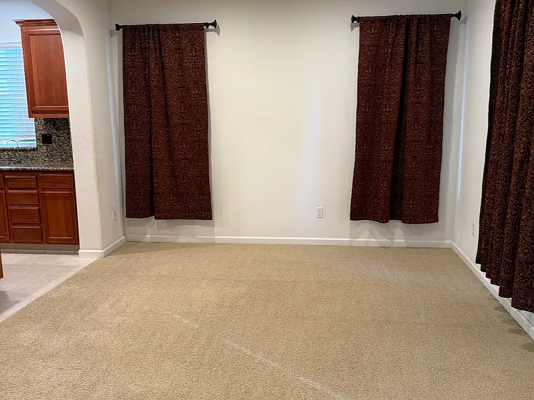 3001 Sweetviolet Dr — Photo 34