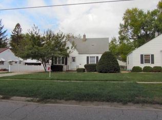 1506 E Nevada St, Marshalltown, IA 50158