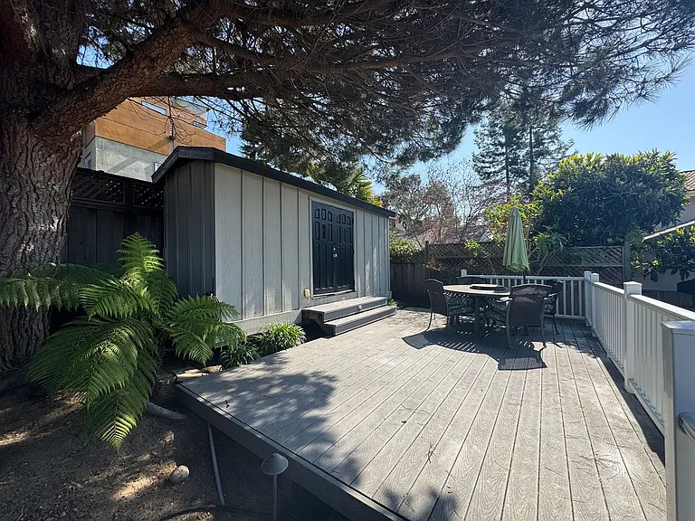 457 Clubhouse Dr — Photo 4