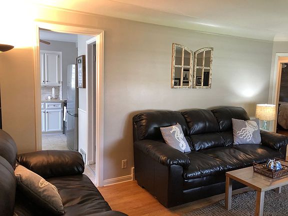 3rd image of 21212 Bon Brae St
