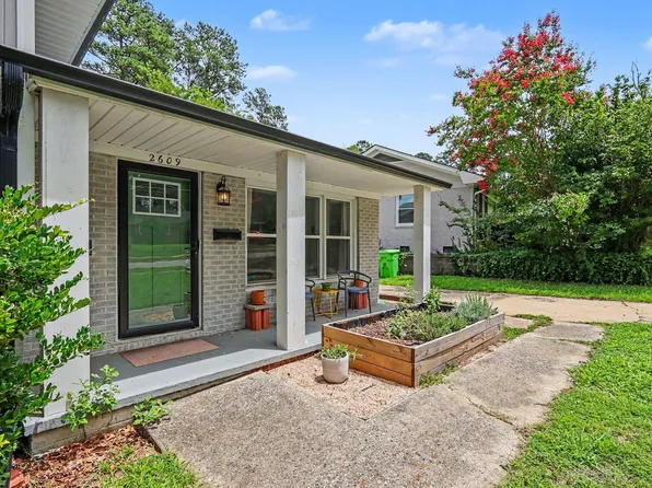 2609 Glascock St, Raleigh, NC 27610