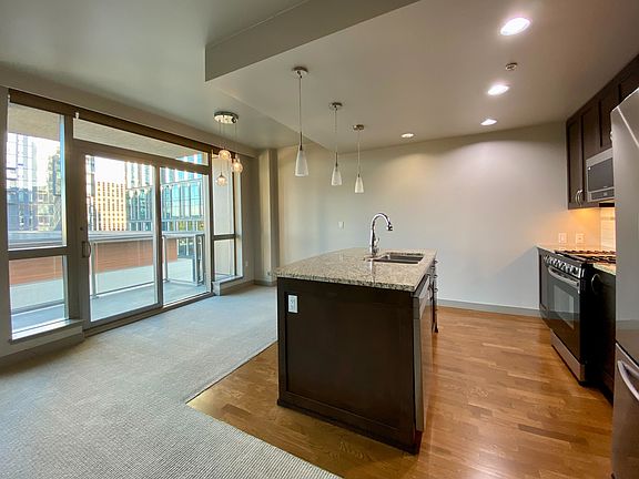 3rd image of 10650 NE 9th Pl Unit 1228