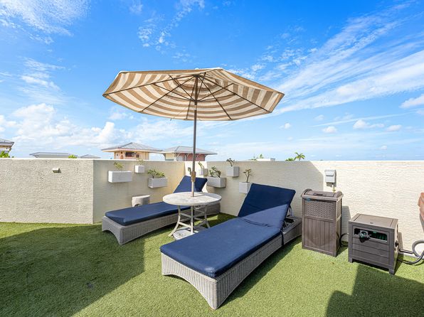 235 NE 1st St #Penthouse 503