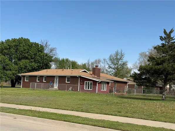 2200 Gary Ave, Independence, KS 67301
