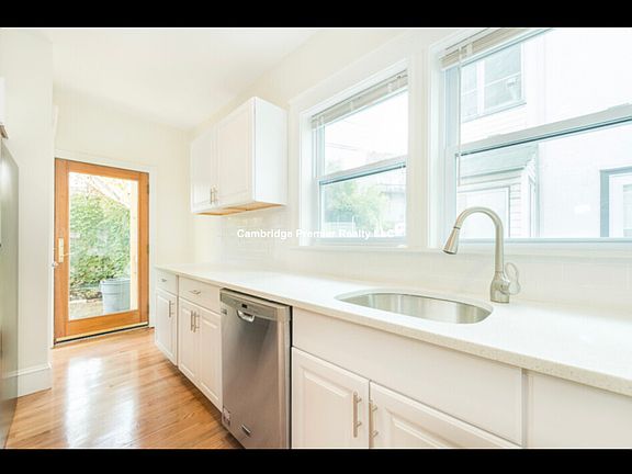 5th image of 301 Alewife Brook Pkwy #3