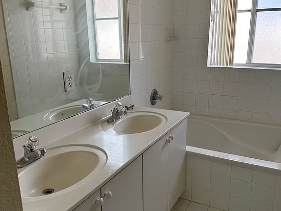 5th image of 8830 W Flagler St APT 7