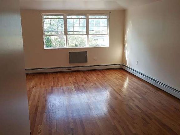 3rd image of 14112 Foch Blvd