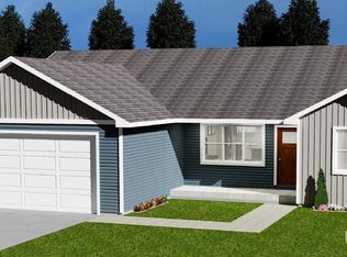 209 Sunset Dr, Negaunee, MI 49866