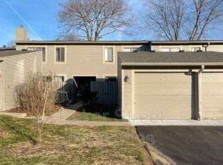 726 Watersedge Dr, Ann Arbor, MI