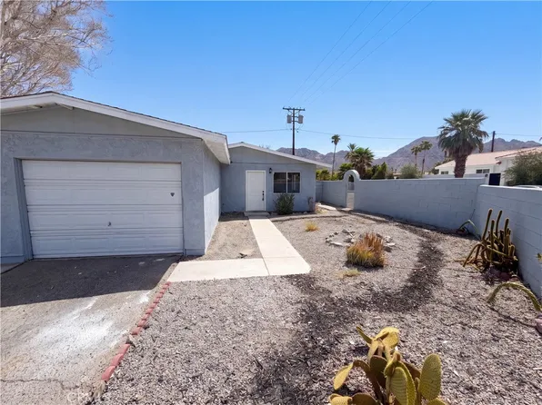 52990 Avenida Diaz, La Quinta, CA 92253
