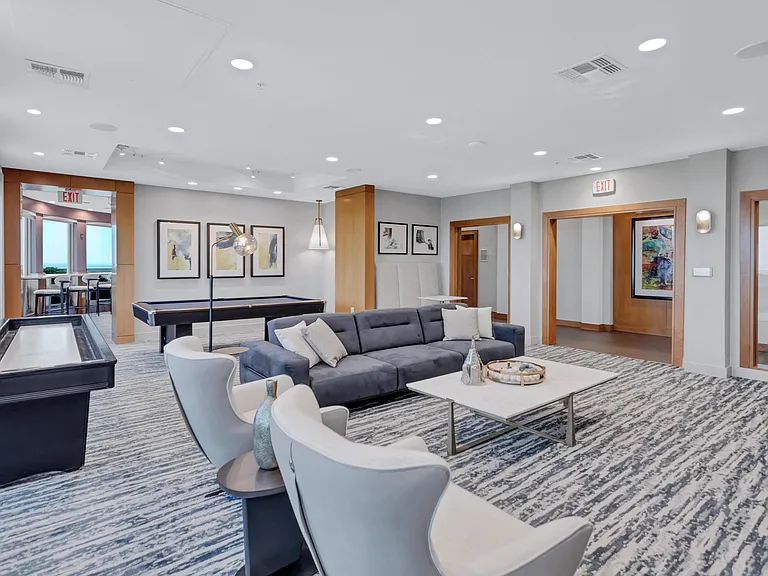 The Cosmopolitan at Reston Town Center — Photo 54