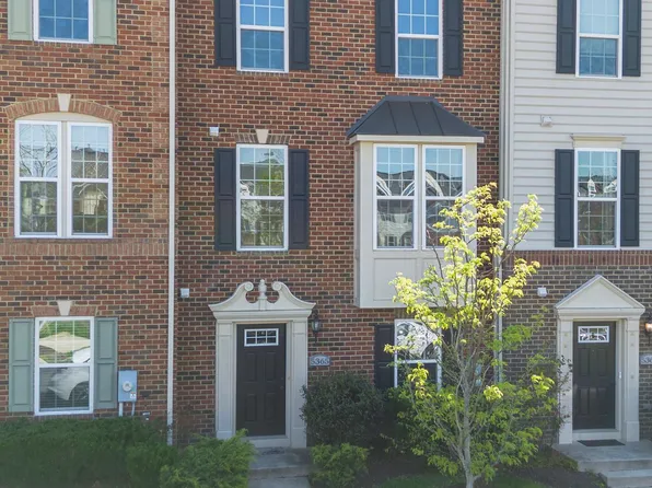 5365 S Center Dr, Greenbelt, MD 20770