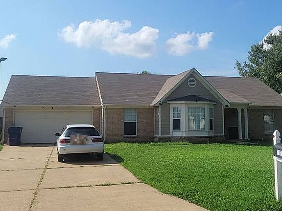 2nd image of 7125 Redfern Dr
