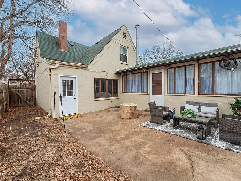 804 N Perry Ave — Photo 37