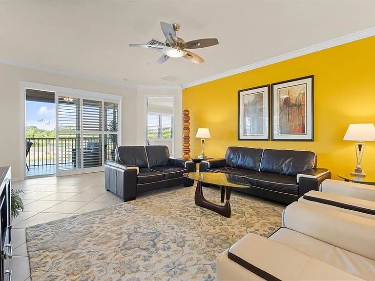 416 Winding Brook Ln #102 — Photo 10