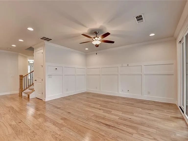 341 Bailey Walk — Photo 35