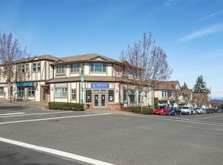 211 2nd Ave W #6, Qualicum Beach, BC