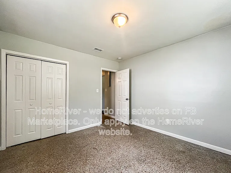 1903 W Spruce St — Photo 15