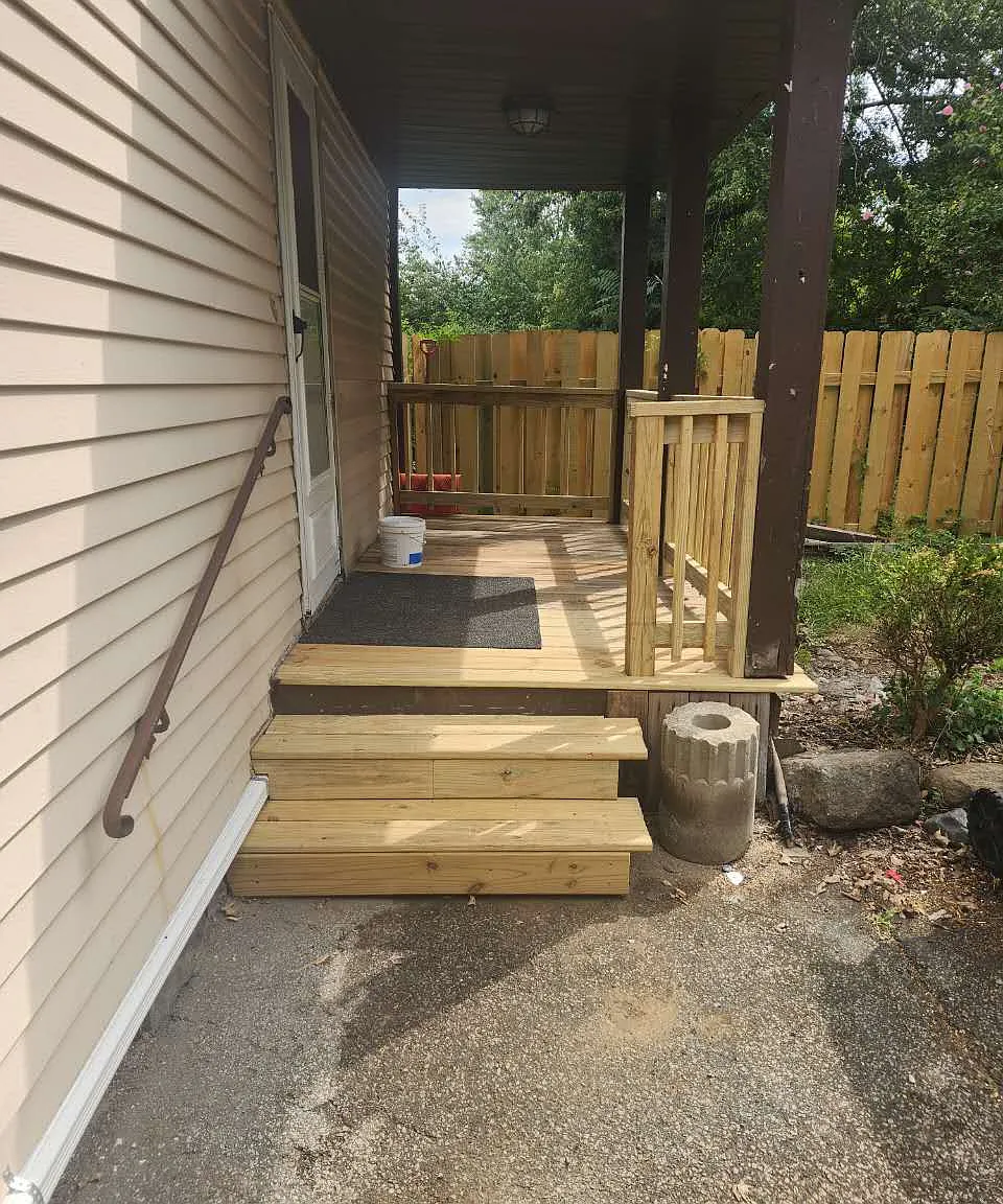 2 bed, 1408 sqft, $900 — Photo 1