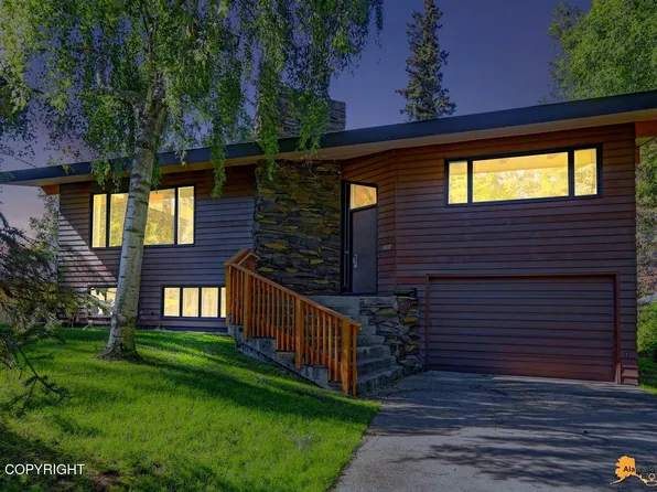 2214 Churchill Dr, Anchorage, AK 99517
