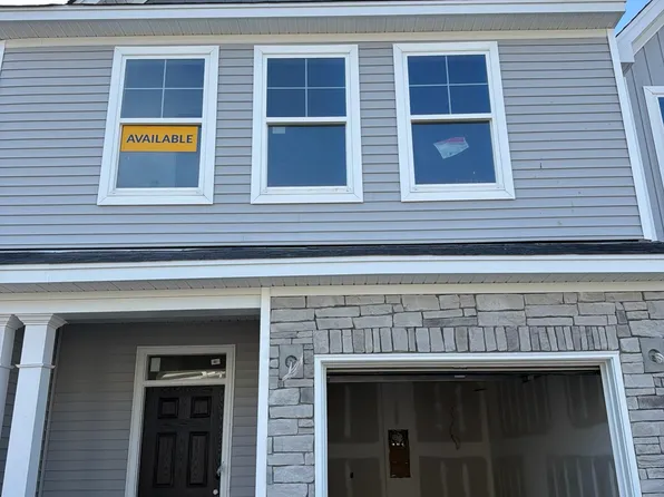 444 Duskywing Dr, Goose Creek, SC 29445