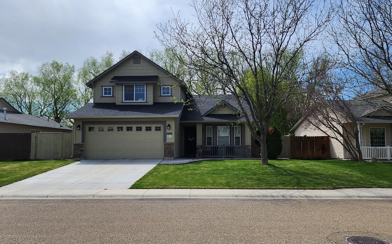 3 bed, 2.5 bath, 1511 sqft, $2,170 — Photo 2