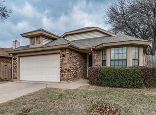 1437 Thistlewood Ln, Grapevine, TX 76051