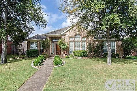 3rd image of 6681 Fairlawn Dr