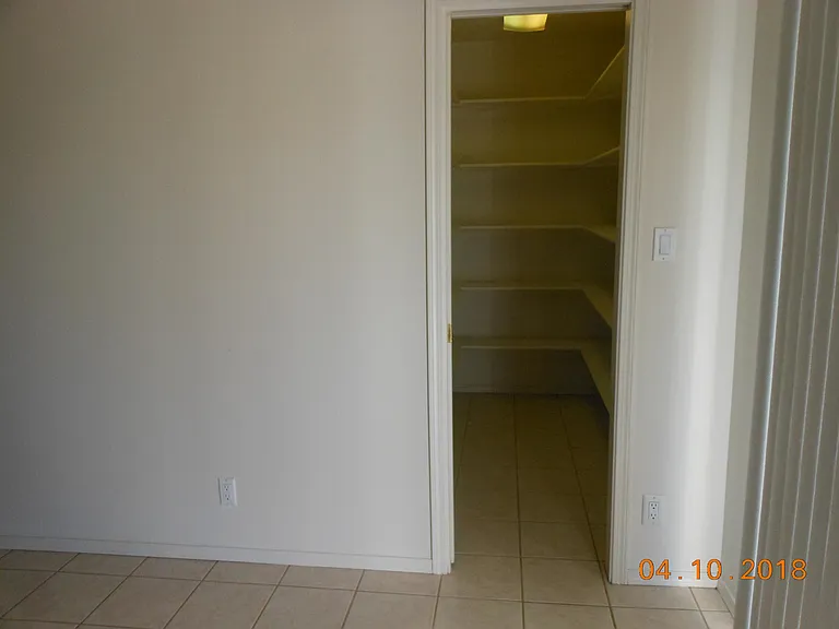 14 Lola Ct — Photo 15