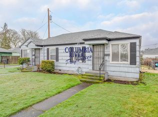 816 & 822 Broadway St #2B-1BA-858SQFT, Longview, WA 98632