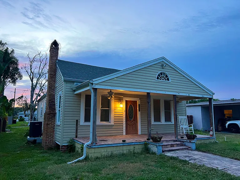 316 Bay St — Photo 18