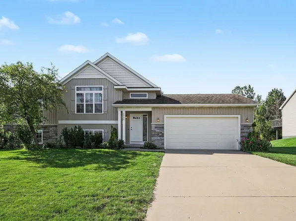 2950 Windy Wood St SE, Kentwood, MI 49512