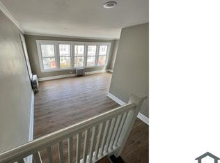 30 Harding Ter FLOOR 2, Newark, NJ 07112