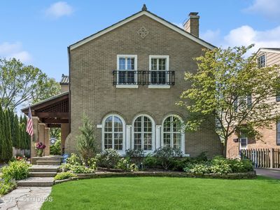 2037 Highland Ave, Wilmette, IL, 60091