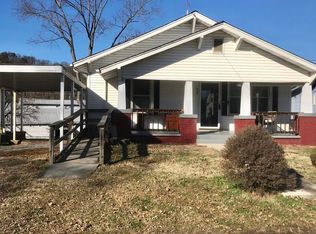 925 Hiawassee Ave, Knoxville, TN 37917