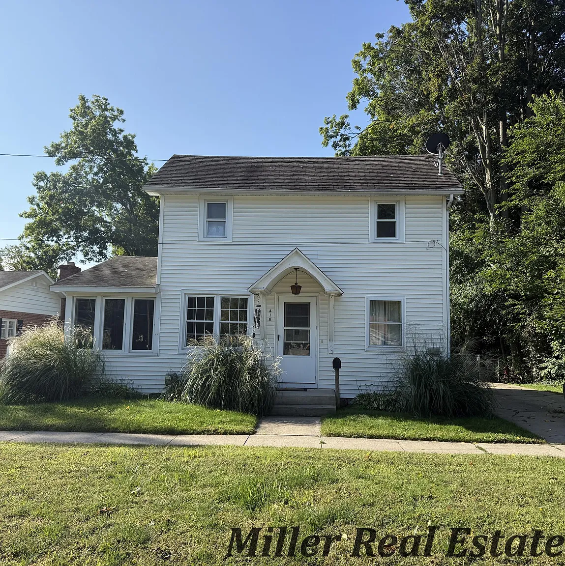 418 W Clinton St photo 1