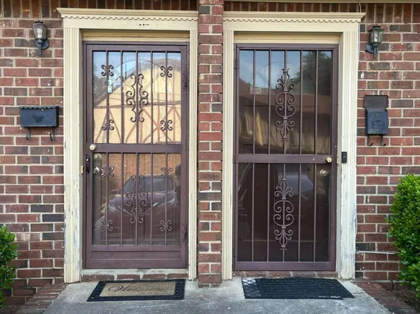 3250 Abbeywood Dr, Decatur, GA 30034