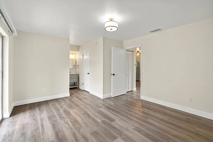 3329 Mayflower St #3331 — Photo 12