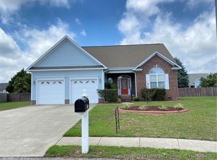 5806 Kessinger Ct, Hope Mills, NC 28348