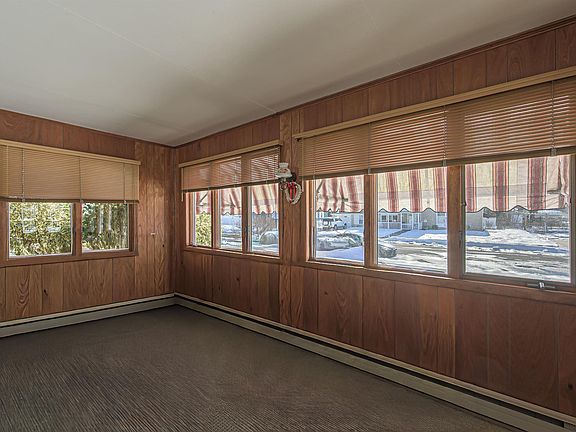 5th image of 213 W Wilmont Ave