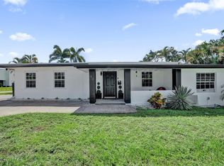 90 NE 26th St, Wilton Manors, FL 33305
