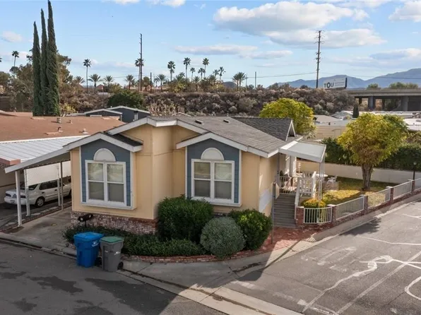 27361 Sierra Hwy Space 17, Canyon Country, CA 91351