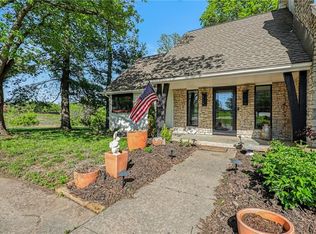 4811 Lees Summit Rd, Kansas City, MO 64136