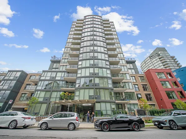 1428 W 6th Ave #804, Vancouver, BC V6H 4H4