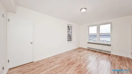 Rented by Moda Realty